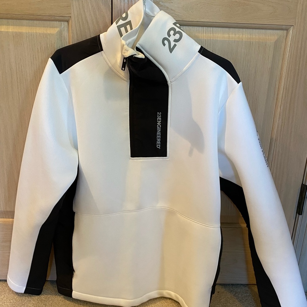 Jordan 23 Engineered zip-up jacket size medium
